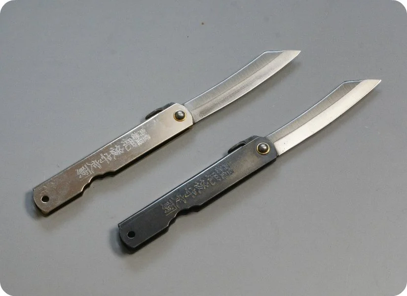 Higonokami folding knives by Nagao Kanekoma, plated and black all-steel