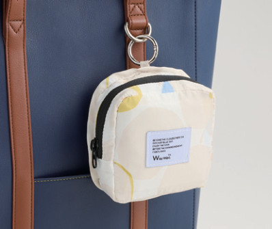 W by Wpc. Rain Bag Cover with Carabiner GD-G270-011